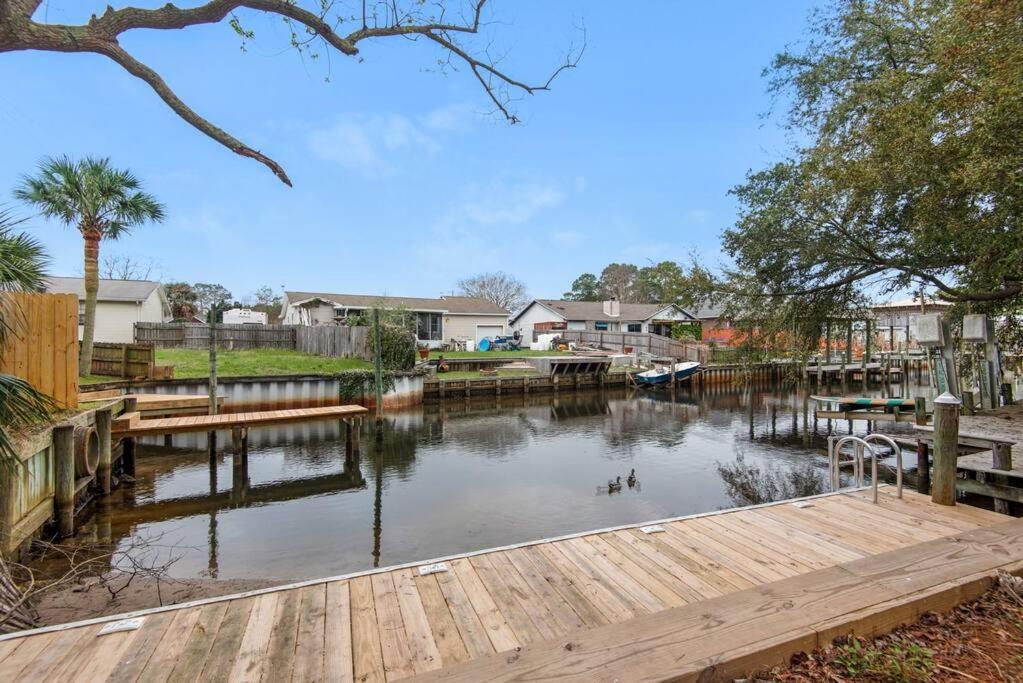 Gulf Brz-Beaches-Dwntwn Pns-Pet Friendly-Canal Gulf Breeze Eksteriør bilde